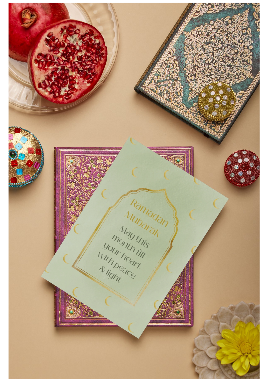 Ramadan Mubarak Karte – Minimalistisches Mond Design